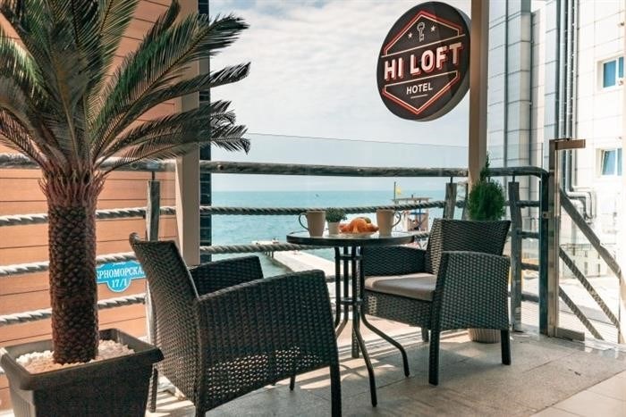 HiLoft Hotel - это гостиничный комплекс, объединяющий в себе функции отеля и апартаментов.